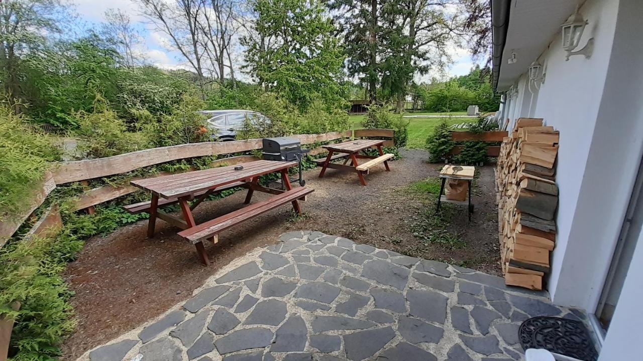 Resort Chribska Apartmany Adri Exteriör bild