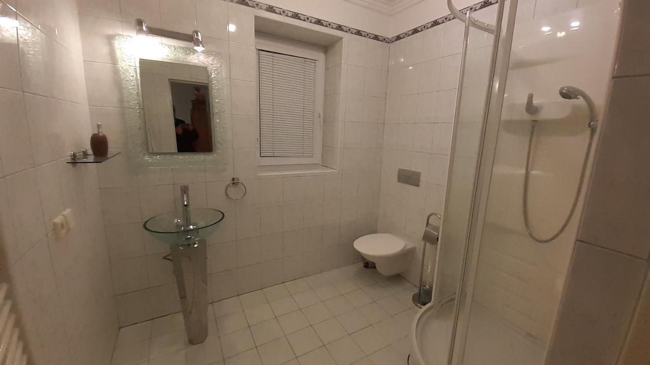 Resort Chribska Apartmany Adri Exteriör bild