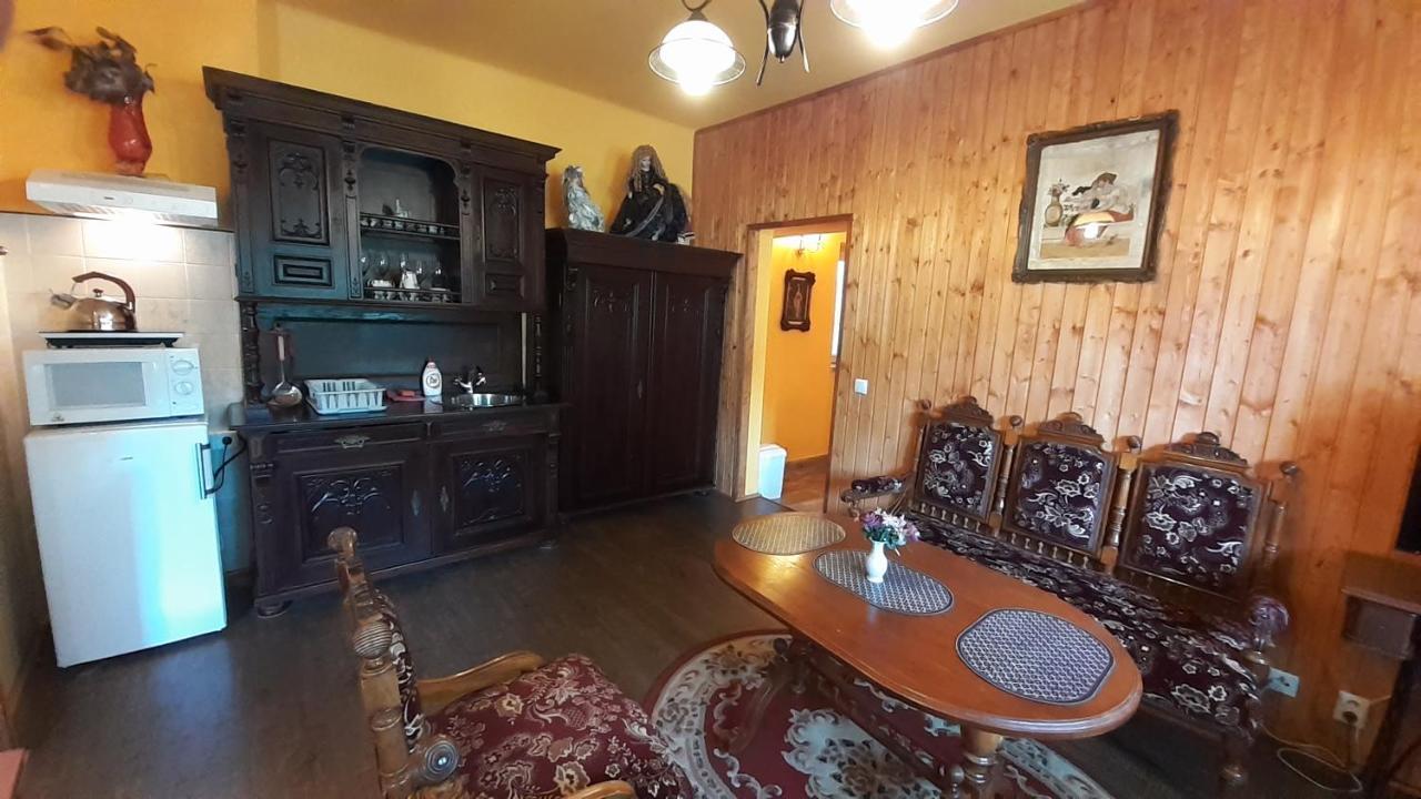 Resort Chribska Apartmany Adri Exteriör bild
